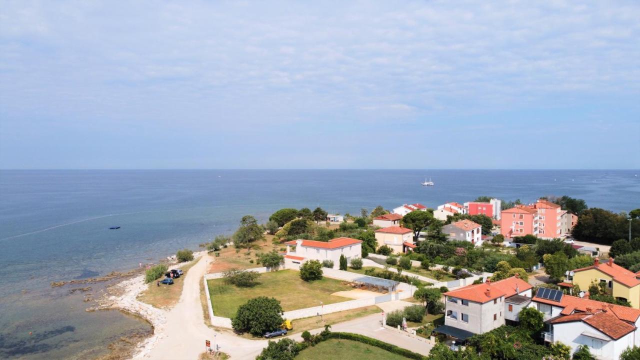 Lina Apartments Umag Eksteriør billede